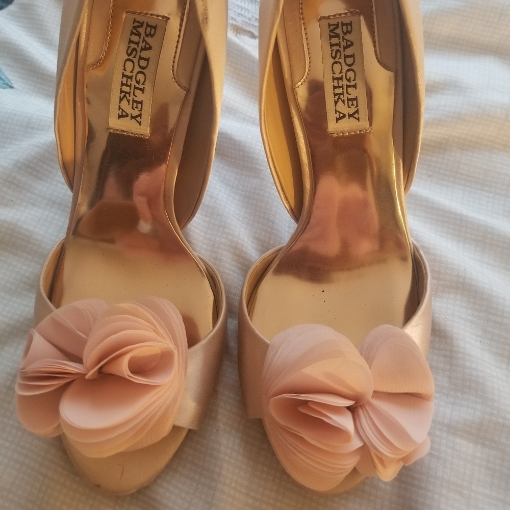 Bridal 👠 - Picture 3 of 4